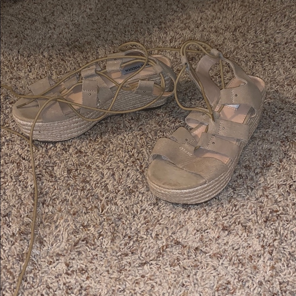 Steve Madden platform sandals